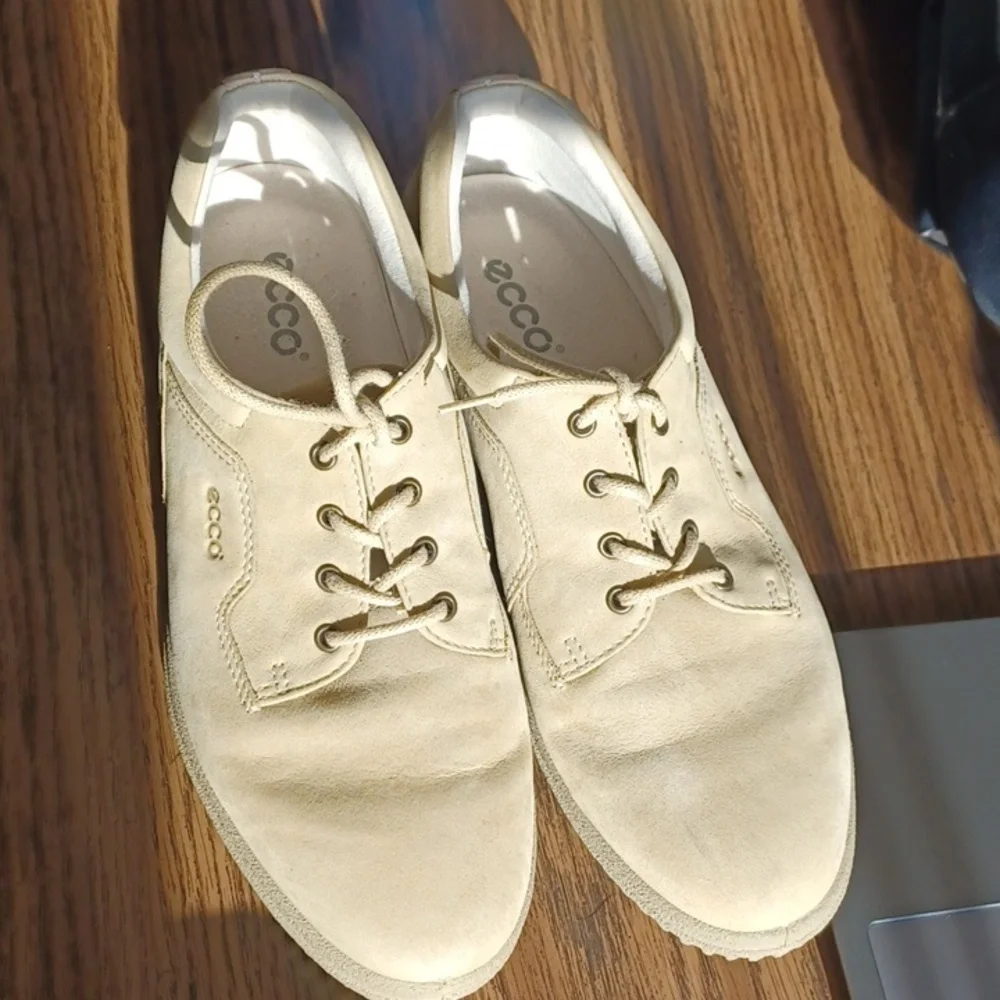 Ecco Soft Women's Lace Up Shoes Sneakers EU40/US9 Tan Beige Comfort Walkers